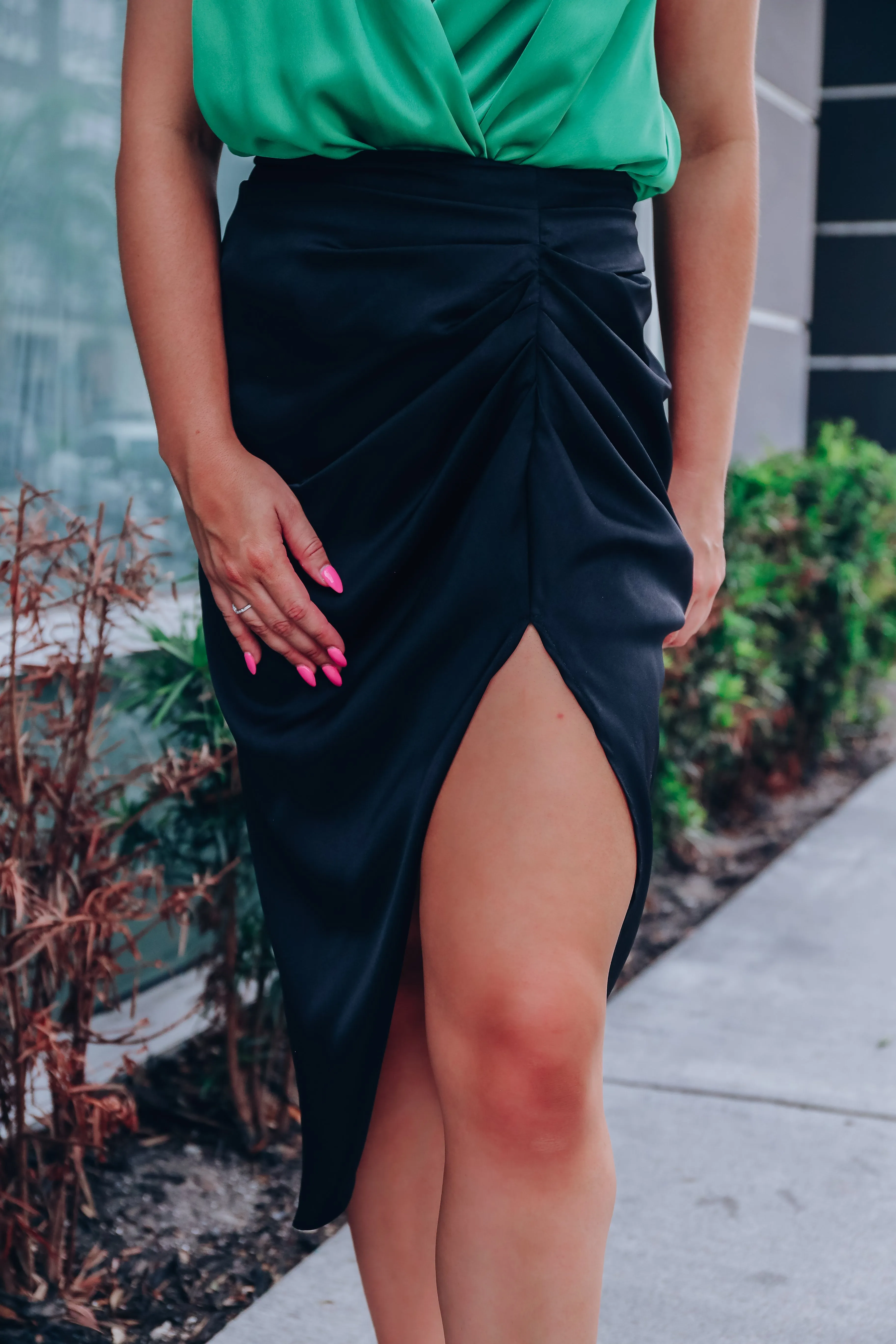 Hepburn Side Slit Satin Midi Skirt - Black