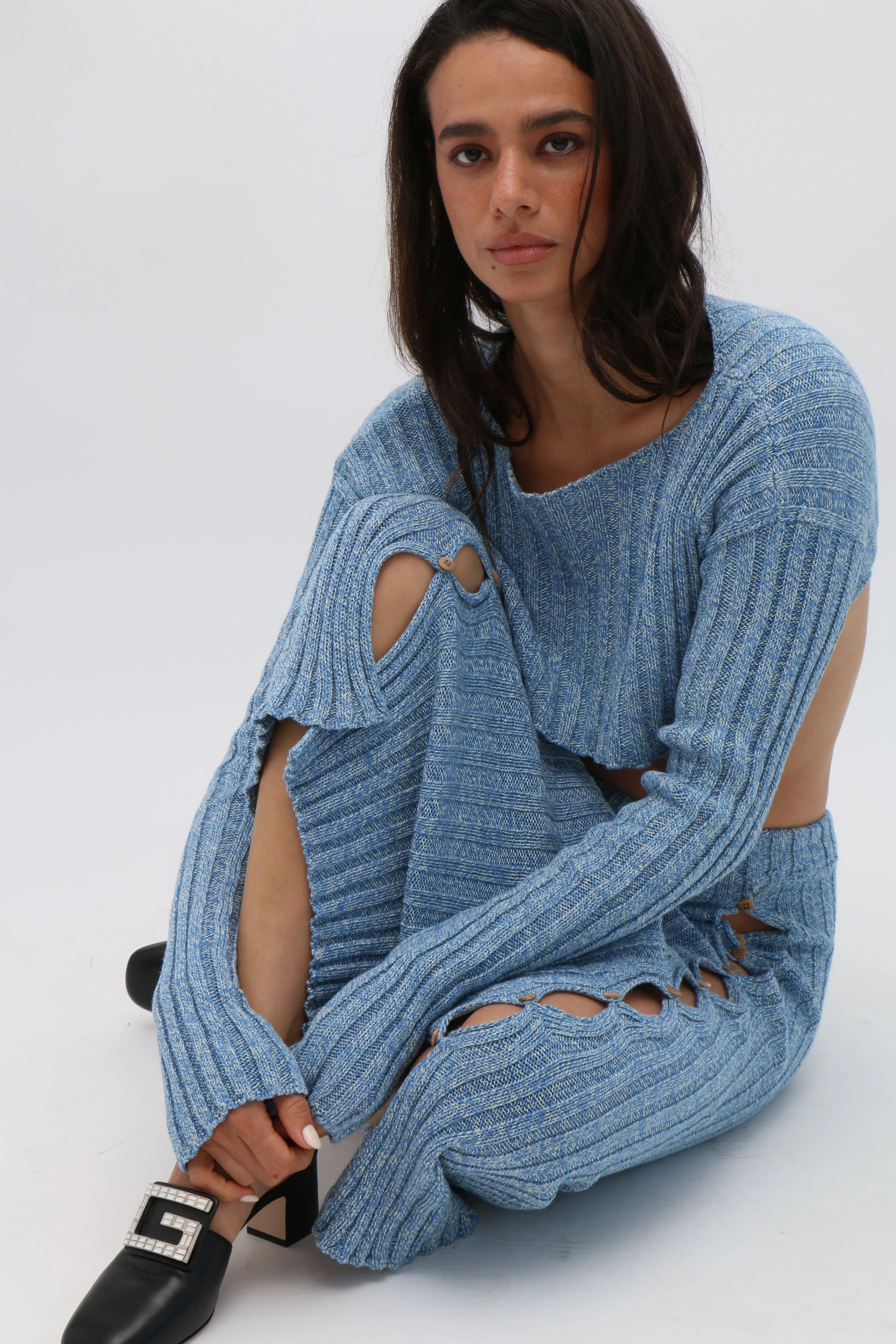 Macau Sleeve Pullover