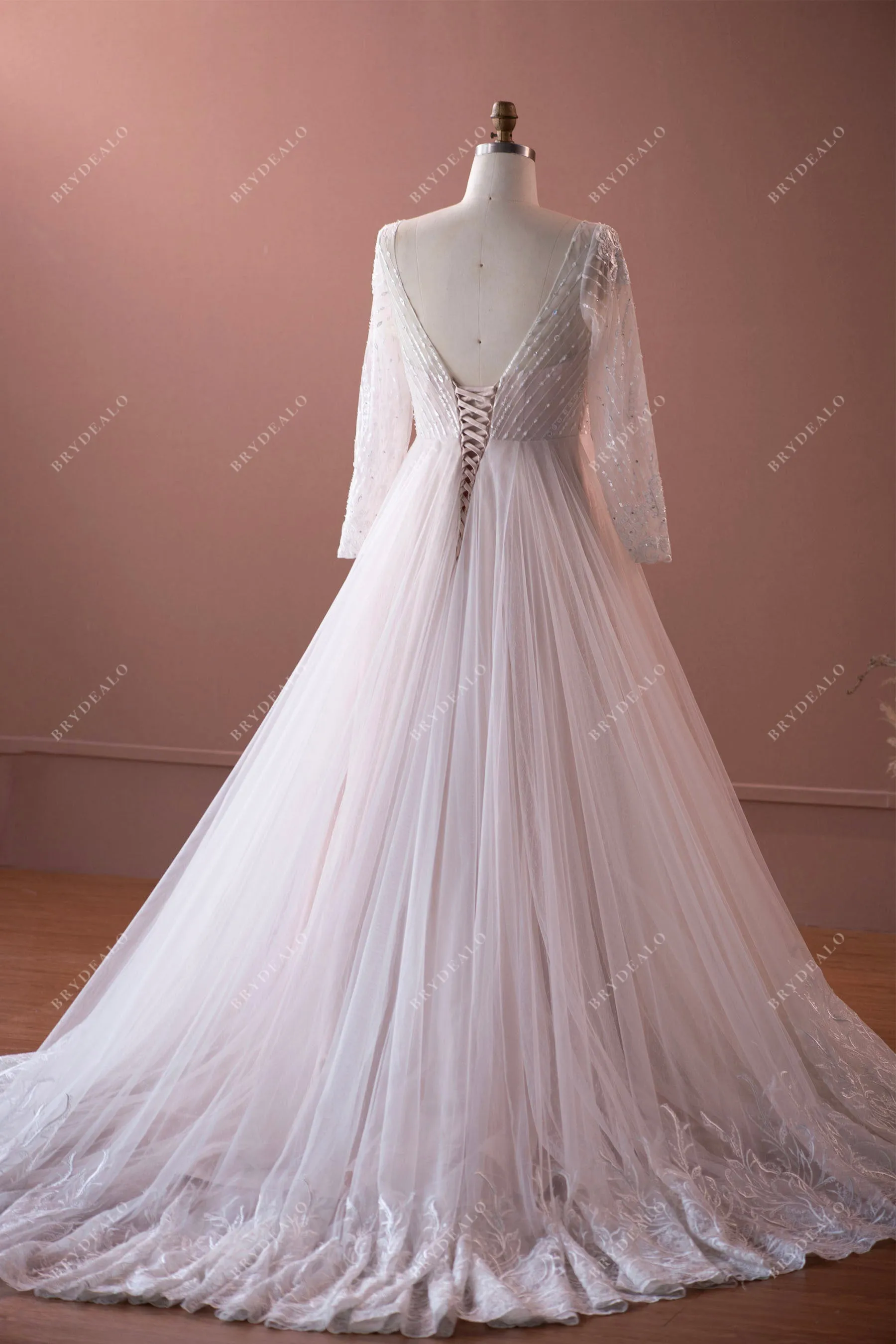 Nude Pink Plus Size Sheer Sleeve V-neck Elegant Lace Wedding Ballgown